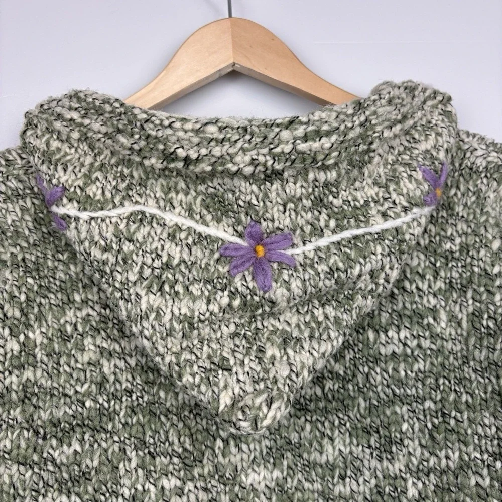 Vtg The Sweater Venture Hand Knit Wool Hooded Jacket Womens L Floral Fairy Boho - Picture 12 of 12
